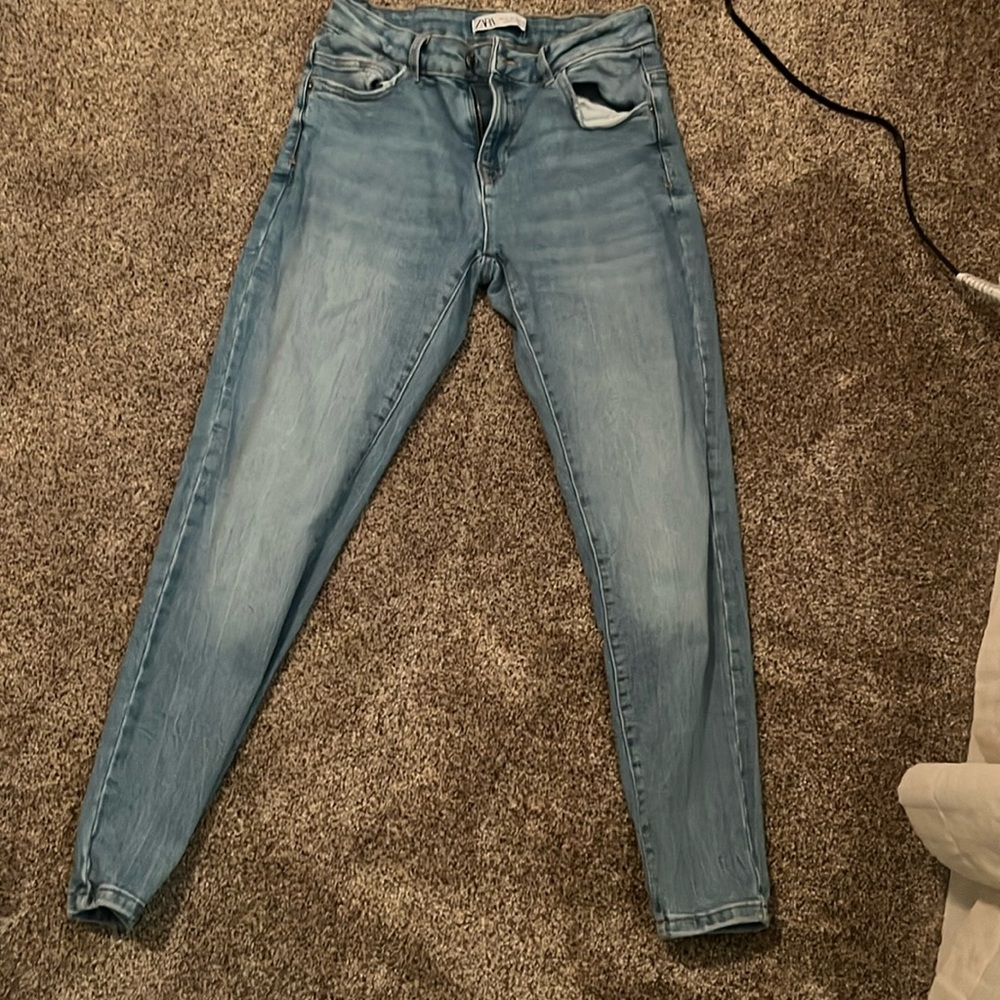 Zara jeans